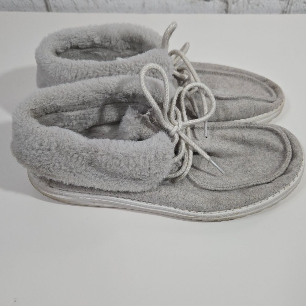 Hey Dude cute booties - Picture 2 of 14